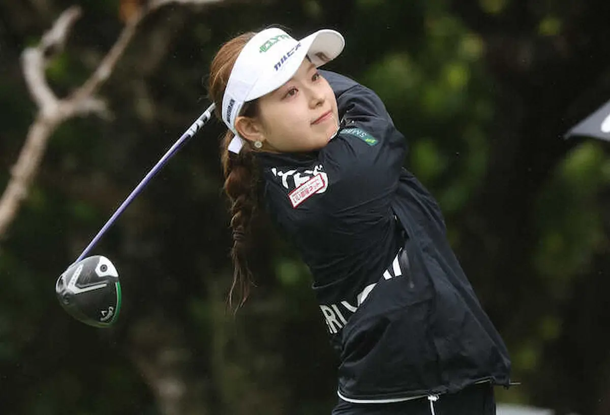 【画像・写真】＜ダイキンオーキッドレディース　第1日＞9番、ティーショットを放つ吉田鈴　（撮影・西川祐介）