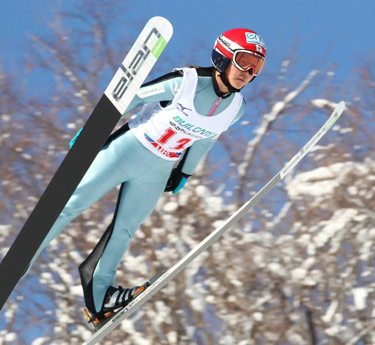 【画像・写真】2011年HBC杯ジャンプ大会で初優勝する高梨沙羅（北海道・上川中）