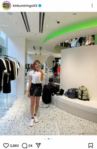 【画像・写真】キンクミ　新ヘアカラーでミニスカウエア姿披露に「凄く素敵」「スッゴクお似合いです」「綺麗です」