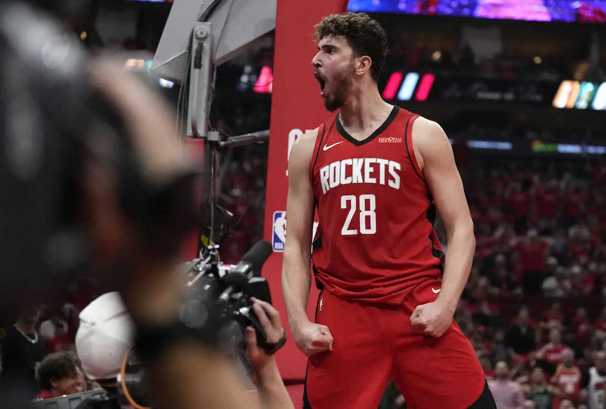 【画像・写真】【NBA】ロケッツ　ウォリアーズに快勝！1勝1敗タイに　東はキャバリアーズとセルティックスが2連勝