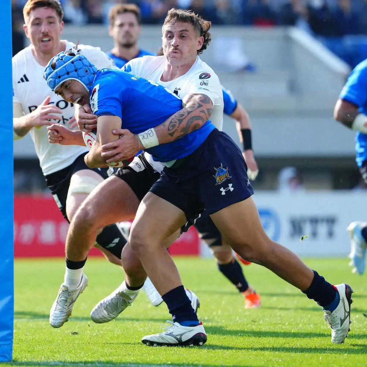 【画像・写真】【リーグワン】埼玉は相次ぐポジション変更も対応力発揮　SHが2人同時出場、FLがWTBに入る場面も