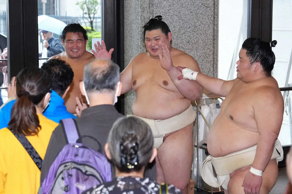 【画像・写真】豊昇龍が稽古総見で2大関を圧倒し18勝4敗　横審委員長「横綱としての強さ示した」と評価
