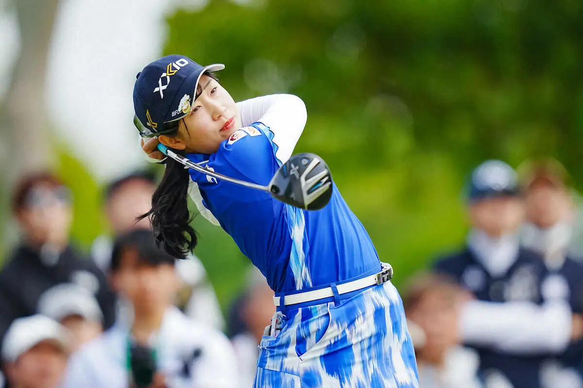 【画像・写真】菅沼菜々と8番でホールインワンの蛭田みな美が首位ターン　最終組が前半終了　パナソニック・オープン