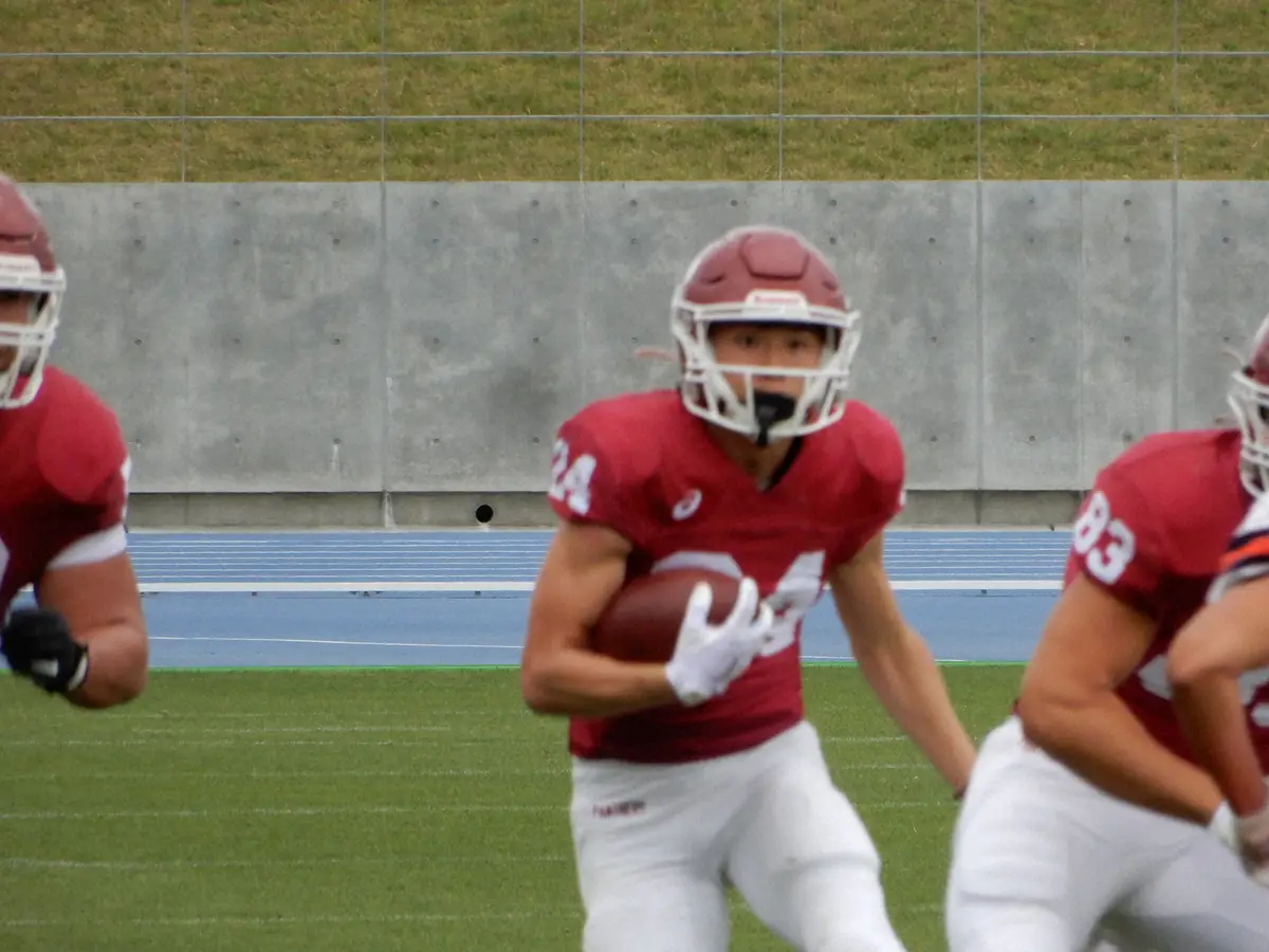 【画像・写真】アメフト立命大　今年も地上戦は強い　RB漆原が55ヤードTDラン「スピードで勝負したい」