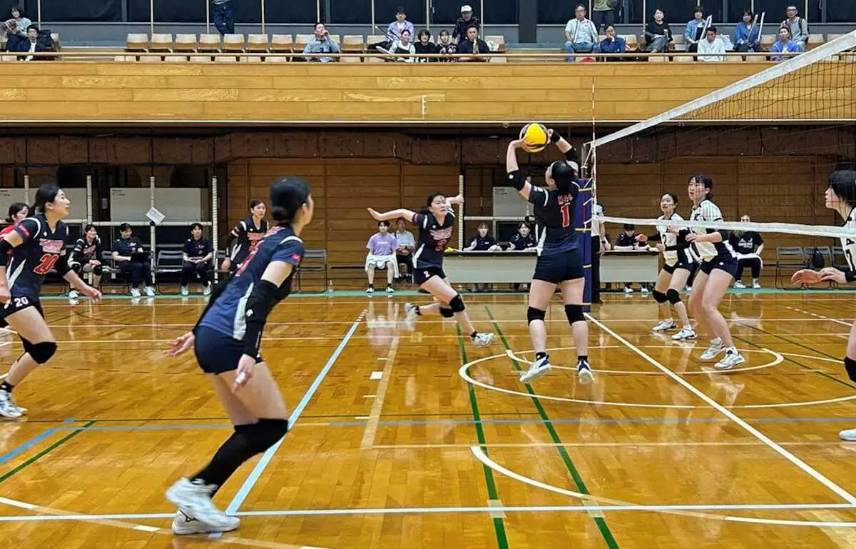 【画像・写真】【関西大学バレー】男子は天理大が首位　女子は京都橘大、関大、帝塚山大の3校が8勝2敗で並び最終戦へ
