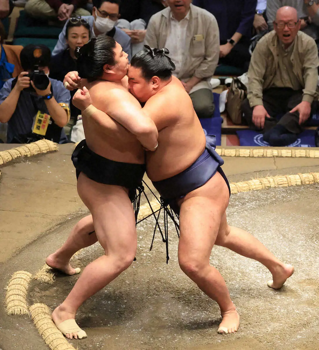 【画像・写真】【玉ノ井親方　視点】2日目だが豊昇龍はもたついた先場所と比べると天と地の差　厳しい攻めが印象的