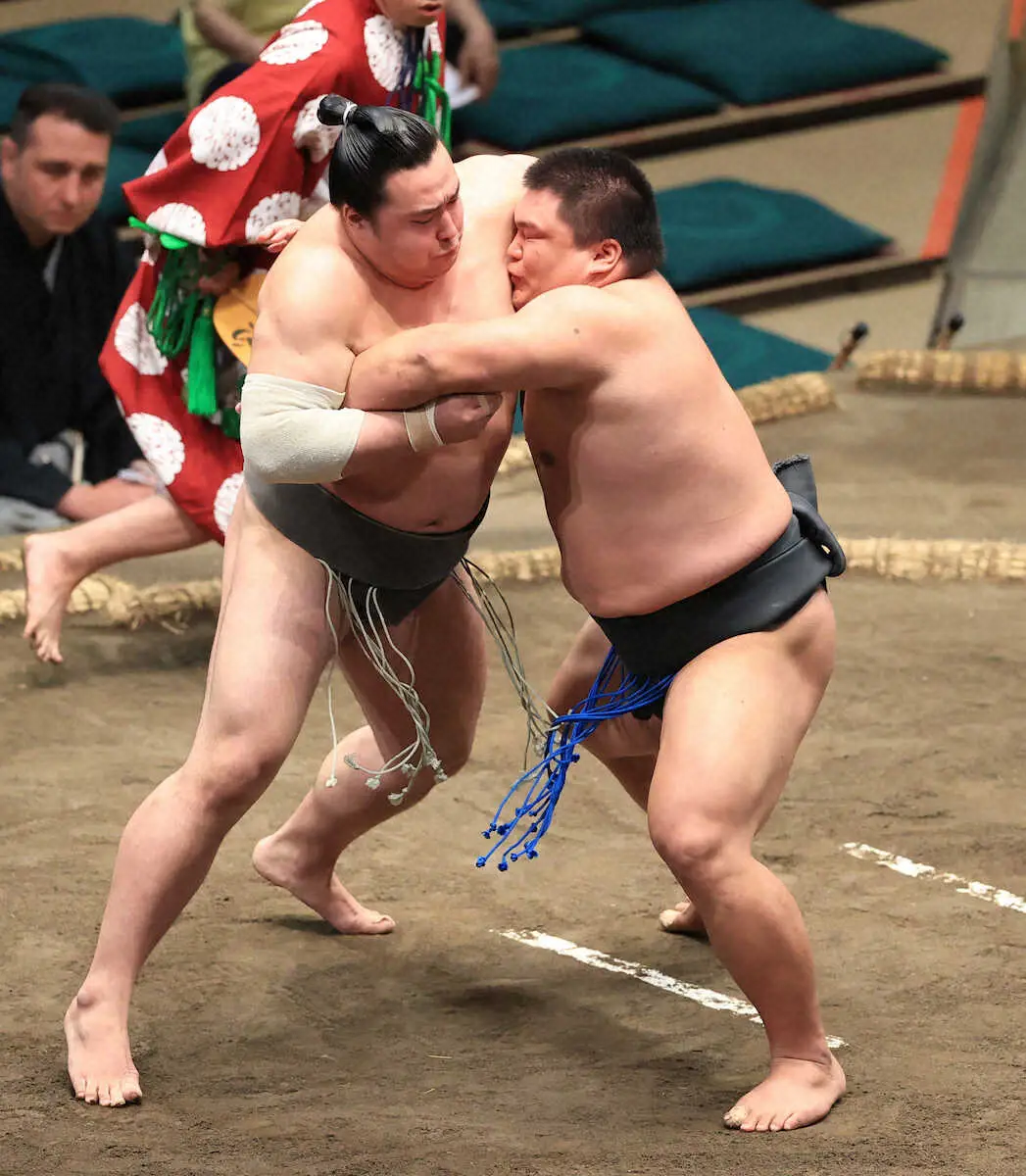 【画像・写真】幕下付け出しの行徳が無傷3連勝「落ち着いて取れたので良かった」　拓大出身も学生相撲未経験