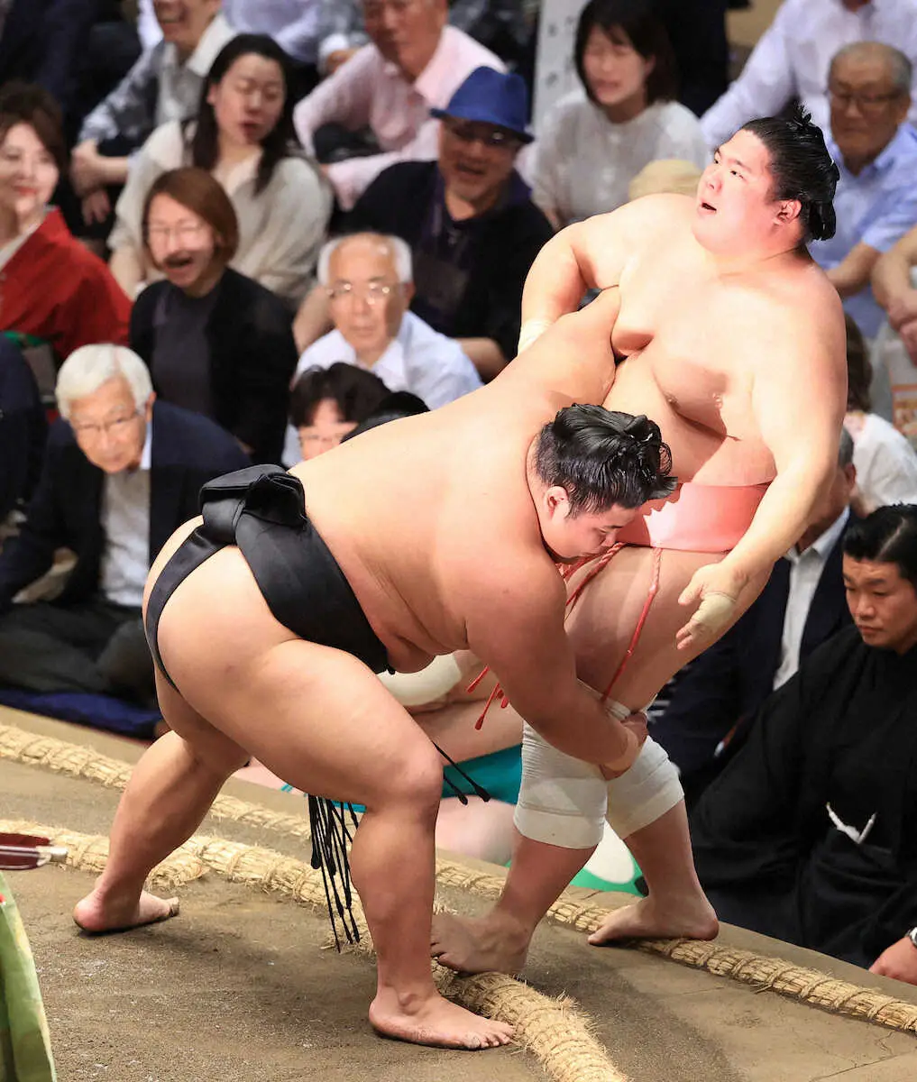 【画像・写真】大の里　無傷の6連勝！　平幕・伯桜鵬とともに首位並走　豊昇龍はベテラン玉鷲に勝利　琴桜は4勝目