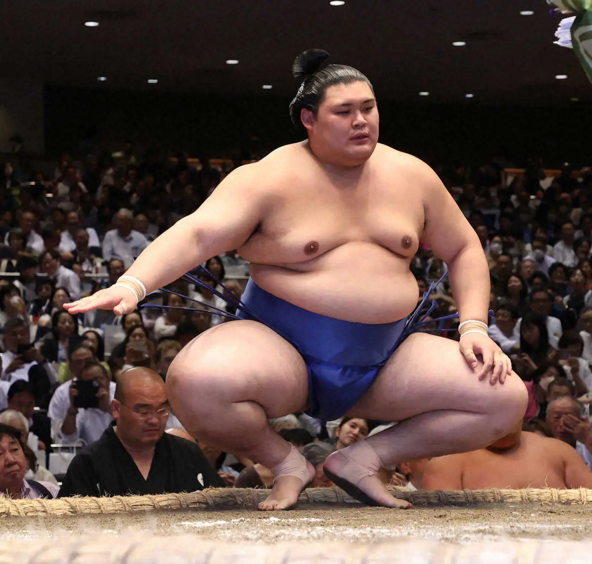 【画像・写真】＜大相撲夏場所6日目＞勝ち名乗りを受ける大の里（撮影・西海健太郎）