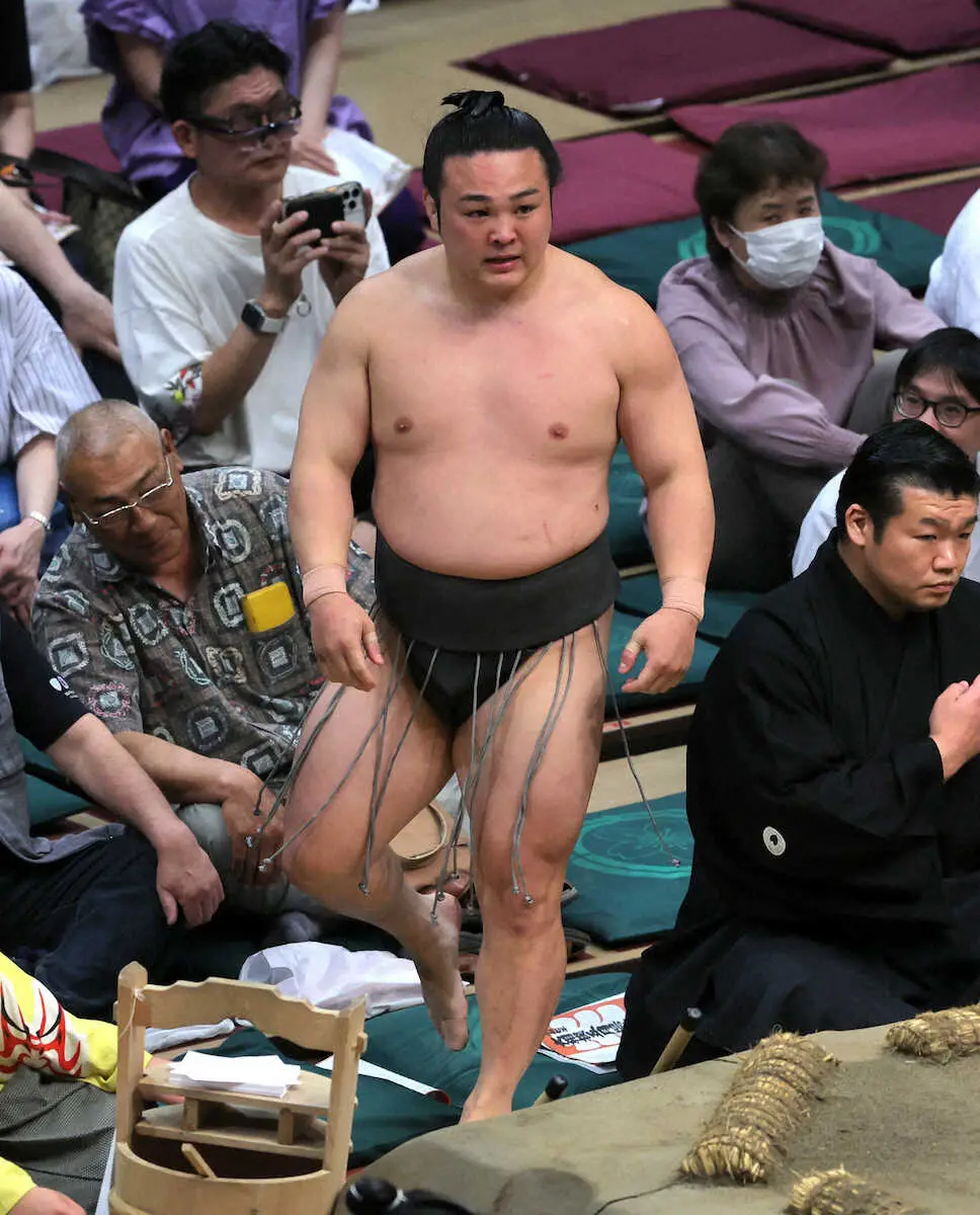 【画像・写真】幕下の炎鵬が連敗　立ち合い2度不成立　「そこが全て。しっかり対応できないと…」