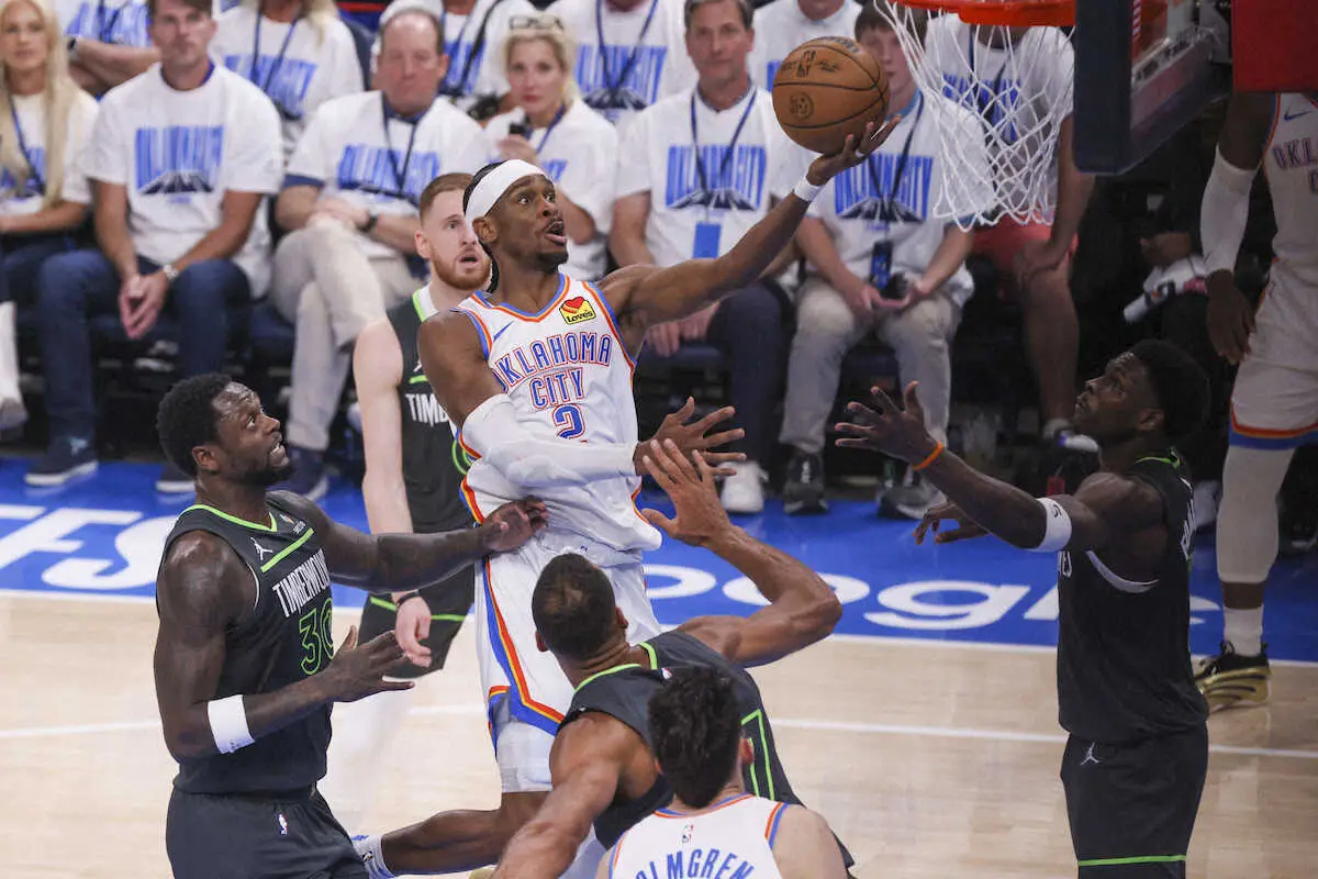 【画像・写真】【NBA】サンダー先勝！ナゲッツとの激闘から中1日も関係なし　シェイ「後半はアグレッシブになった」