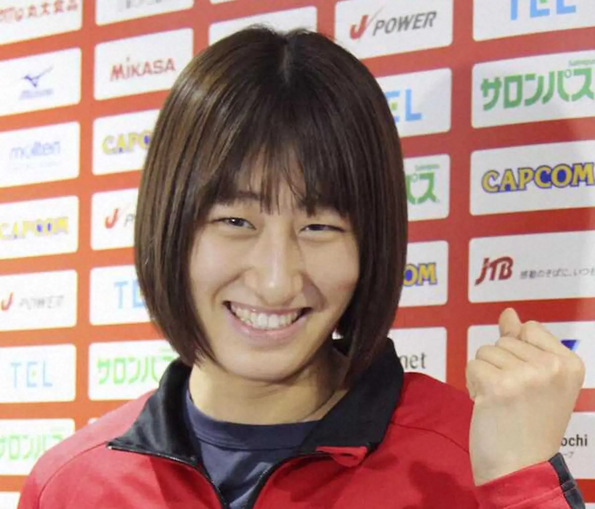 【画像・写真】【バレー】新星女子代表は3―0でオランダに快勝発進　秋本美空がシニアデビュー＆初得点