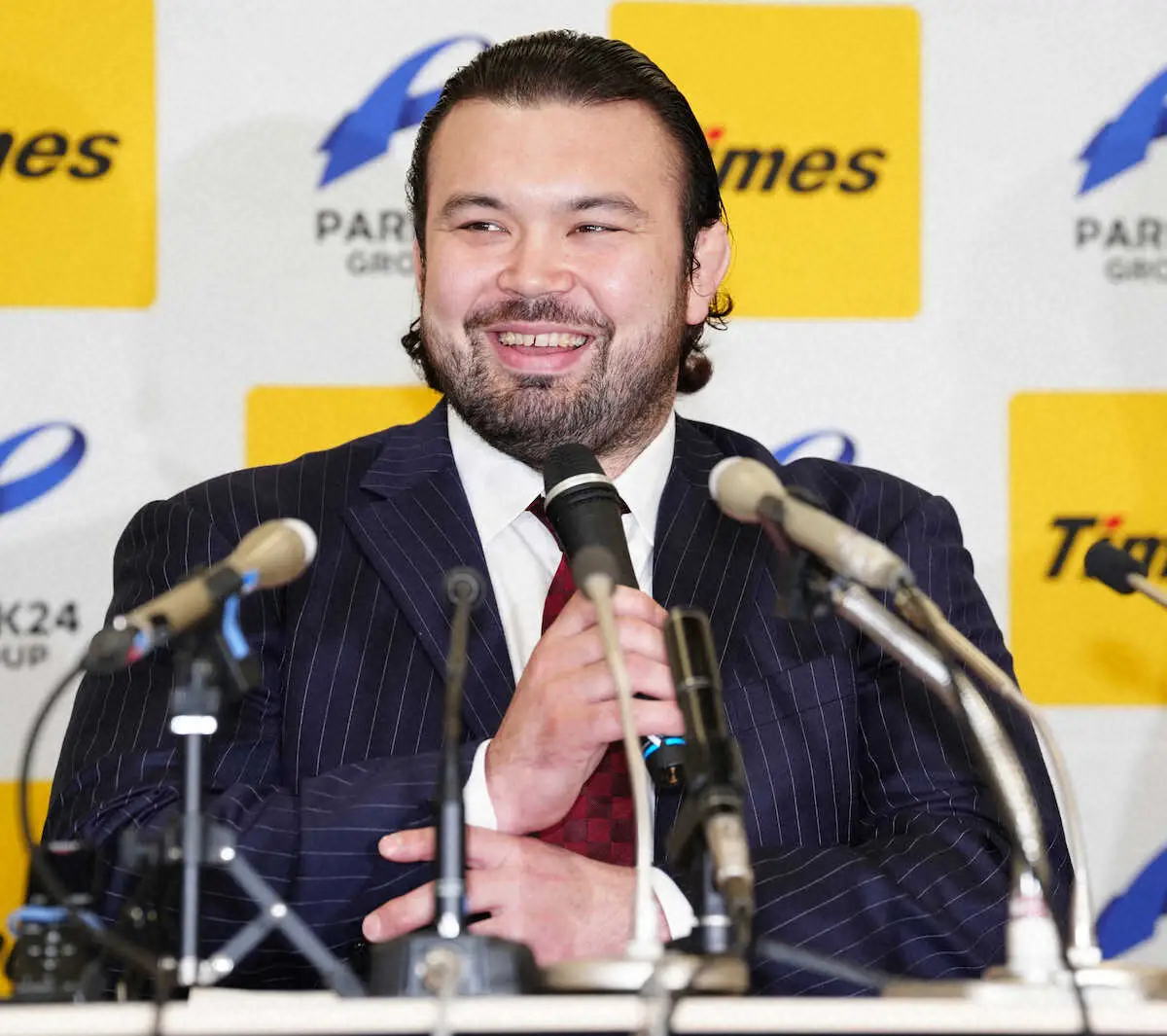 【画像・写真】【柔道】引退ウルフ・アロン　第二の人生は格闘家？芸能人？「ある程度、定まっている」後日改めて会見予定