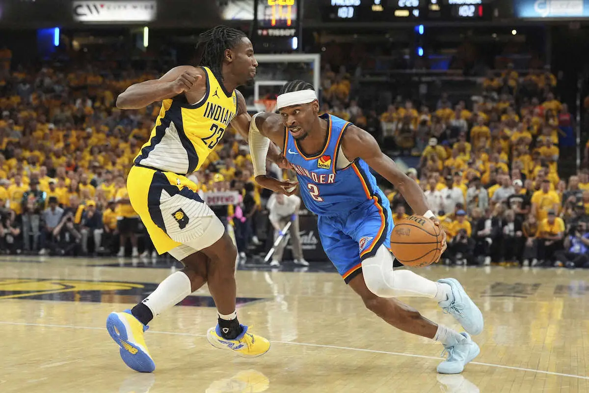 【画像・写真】【NBA】サンダー逆転勝利！シェイが第4Qクラッチタイムに躍動して35得点　対戦成績2勝2敗のタイに