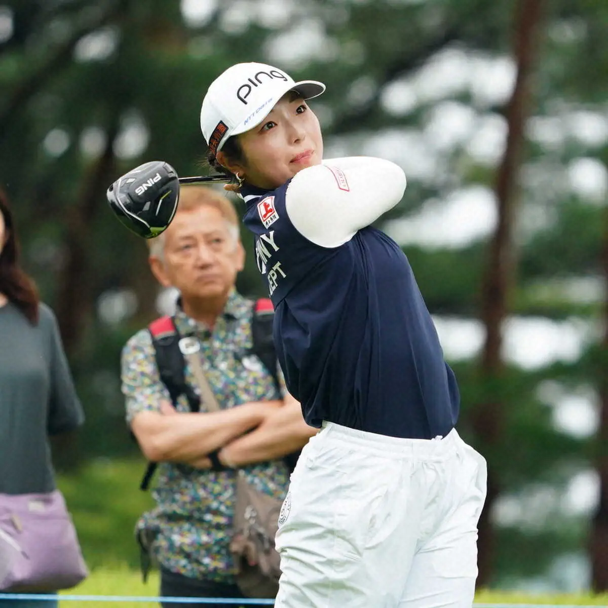 【画像・写真】【女子ゴルフ】佐久間朱莉　首位と2打差追う「藍さんの名前の大会で勝てたら嬉しい」