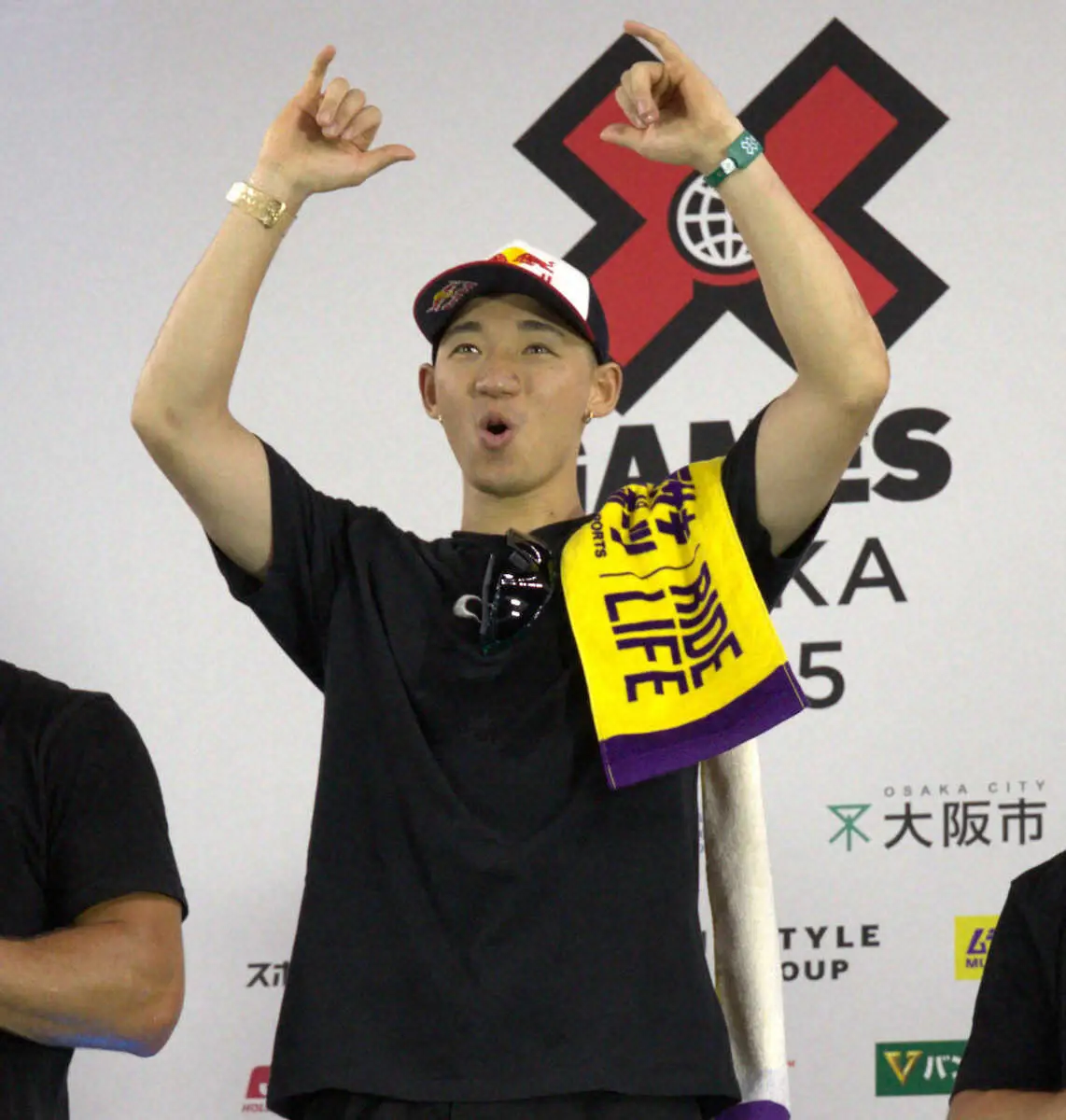 【画像・写真】【Xゲーム】BMX中村輪夢が初優勝「持ってるな、と」　熱烈虎党の第一人者は「準本拠」での戴冠に…