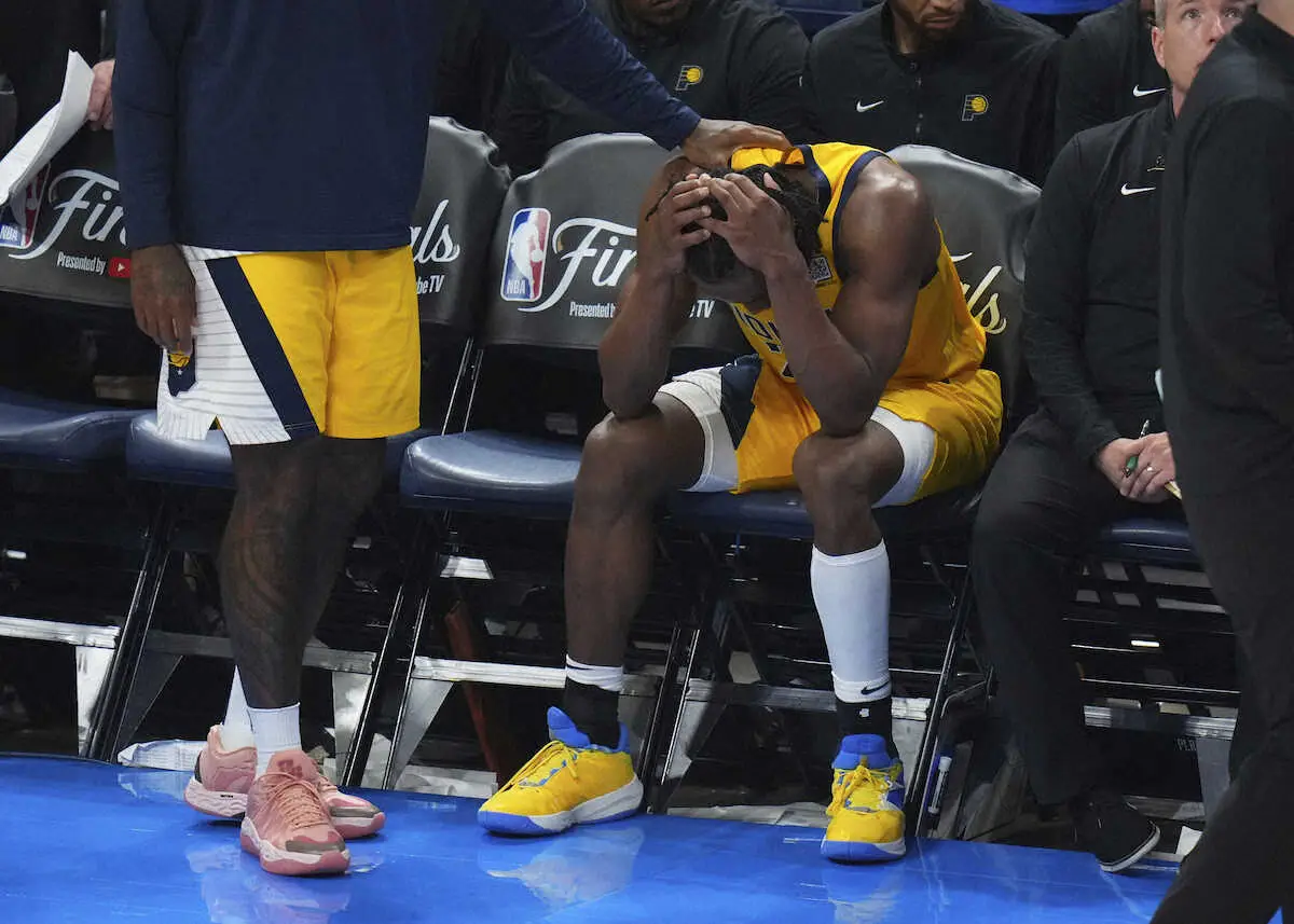 【画像・写真】【NBA】ペイサーズ初優勝ならず…ハリバートン涙の負傷交代　最終Qに猛攻も…大逆転の奇跡起こらず