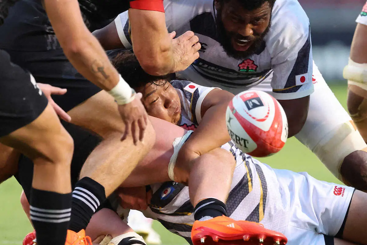 【画像・写真】【ラグビー】HO江良颯「人生で初めて」のイエローカードを猛省「大事な場面で流れが変わった」