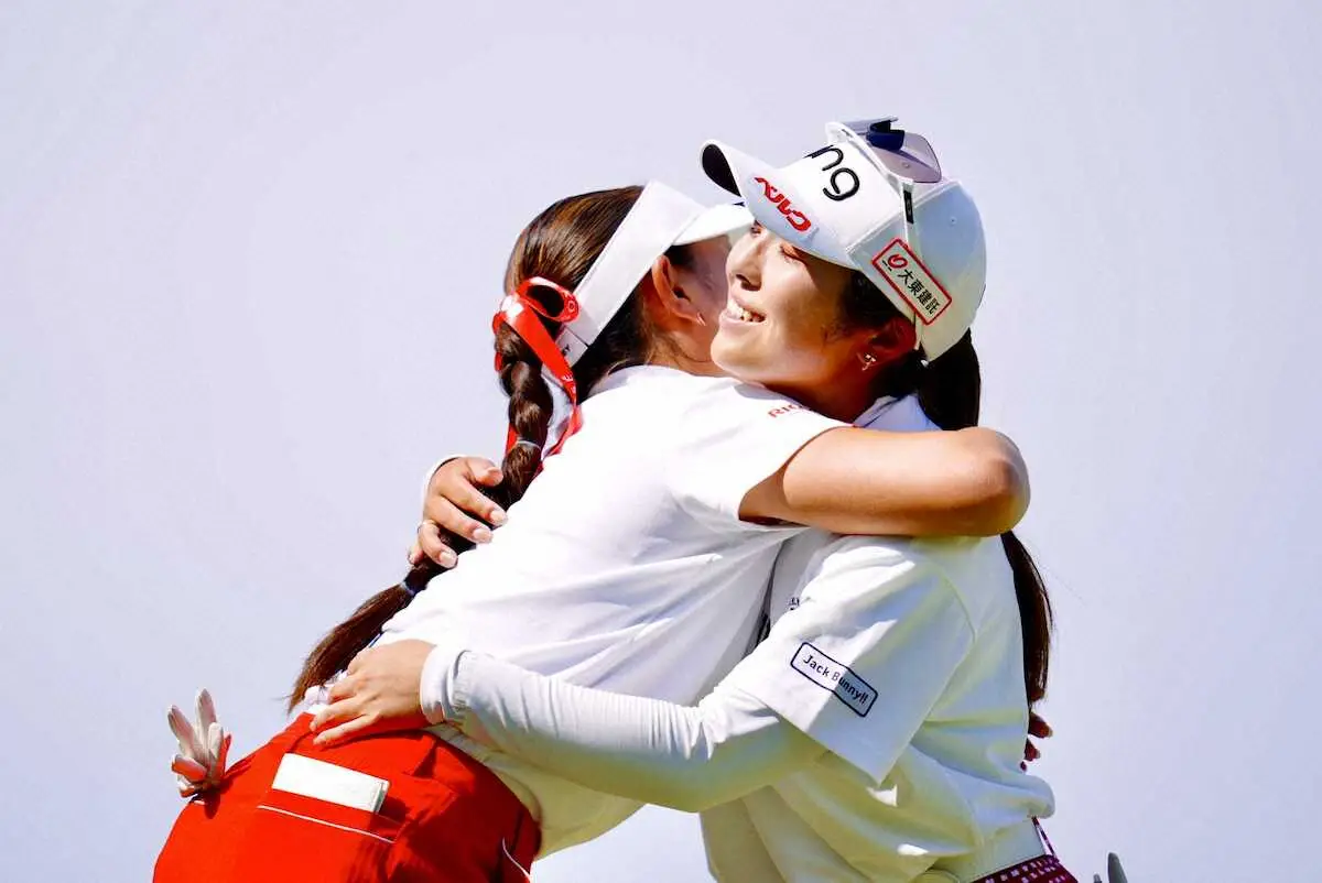 【画像・写真】【女子ゴルフ】佐久間朱莉が逆転でツアー3勝目　菅沼菜々が2位　河本結と岡山絵里が3位