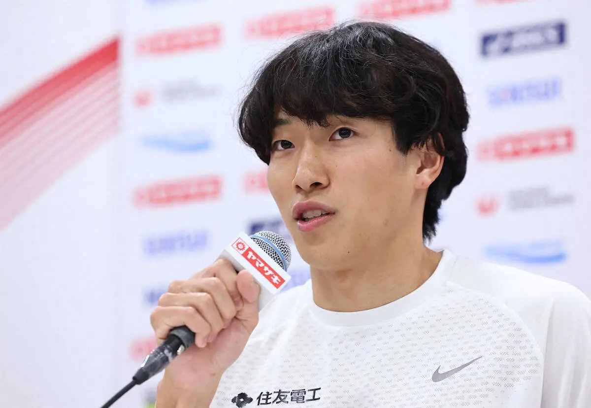 【画像・写真】前日会見に臨む泉谷駿介　＝国立競技場（代表撮影）