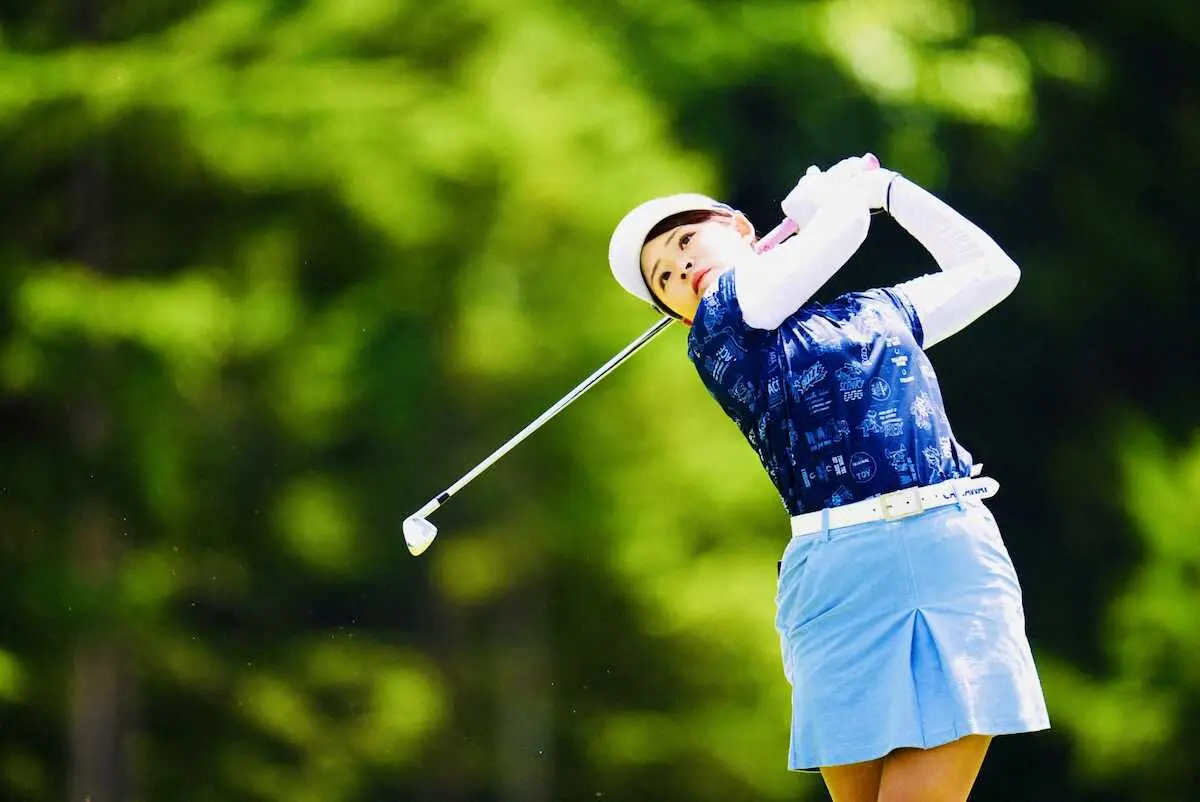 【画像・写真】【女子ゴルフ】政田夢乃　地元で初Vへ4位発進「すごく良いスタート」母の手料理＆北海道名物で気合十分