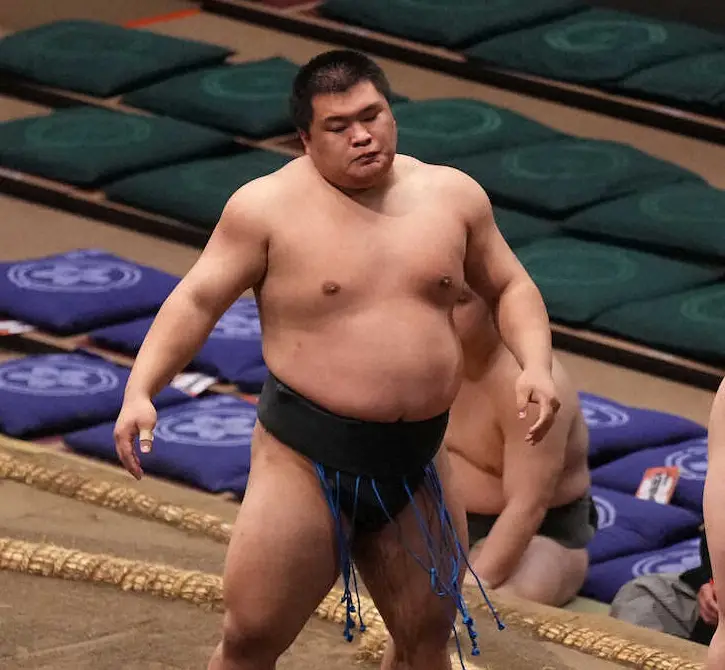 【画像・写真】幕下・行徳「原始的かもしれないけど、とにかくやっている」　暑さ対策明かす　また幕内経験者破り連勝