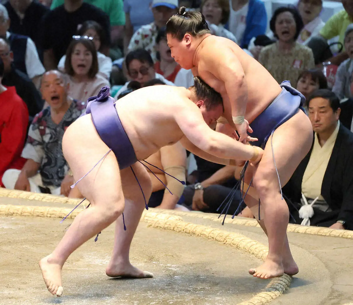 【画像・写真】安青錦が憧れの“兄弟子”破る　「力士になる前から見ていた。勝ててうれしい」　5日目は全勝の霧島と対戦