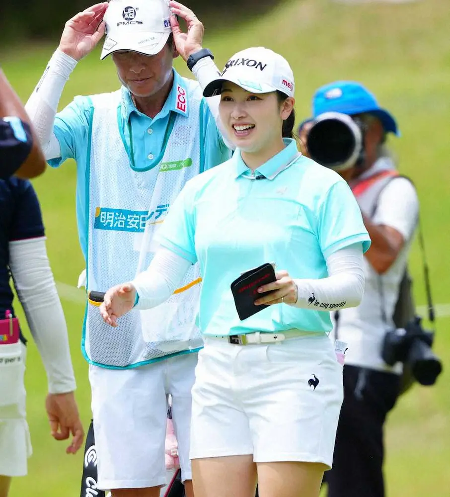 【画像・写真】【女子ゴルフ】小祝さくら　首位と3打差3位発進「声出すのが大変」前日には勝みなみとカラオケ