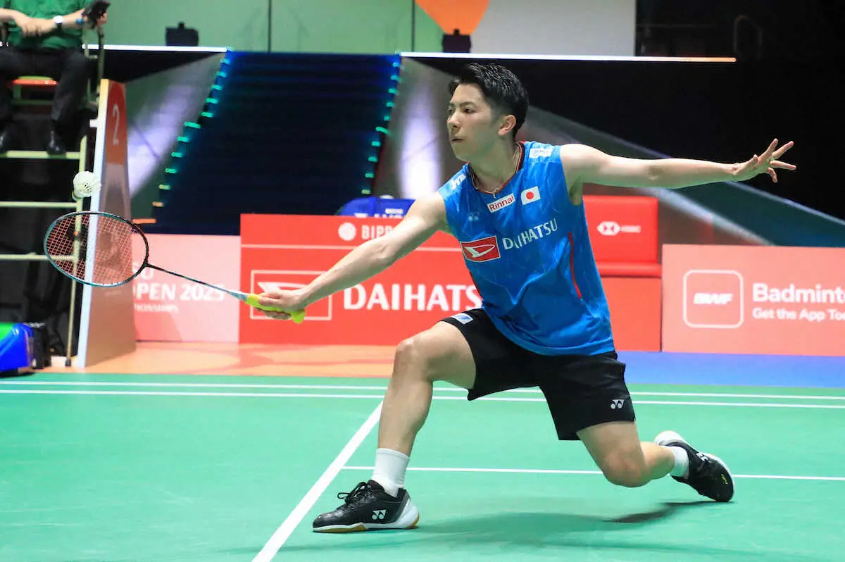 【画像・写真】【バドミントン】渡辺航貴が連日の激闘を制して4強　男子シングルスで「小さな男」が大躍進