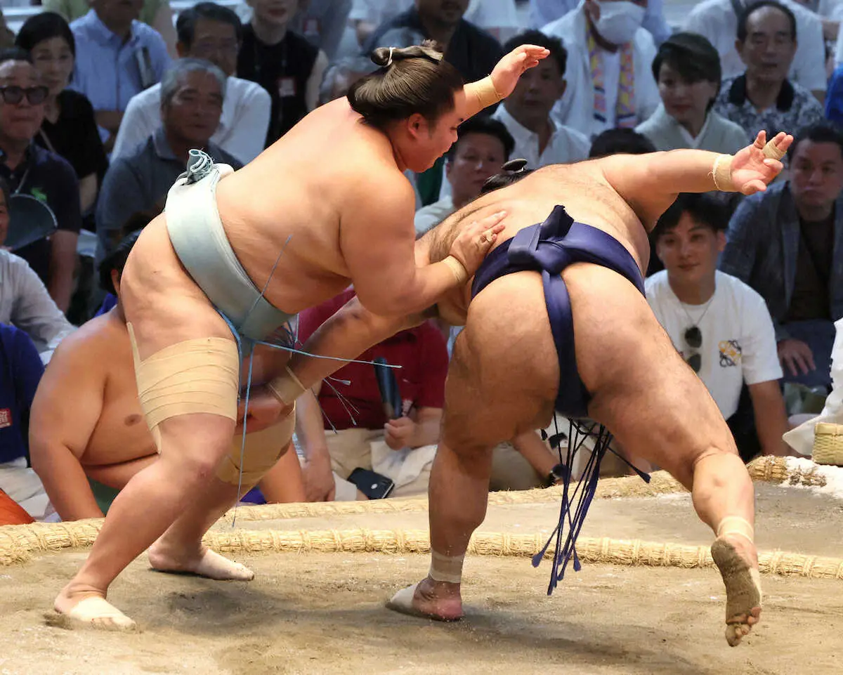 【画像・写真】琴勝峰「内容は全然ダメなので反省。体が勝手に動いた」　23年初場所以来の幕内2桁勝利で首位キープ