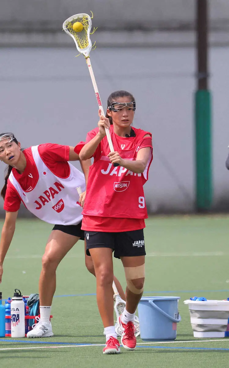 【画像・写真】＜ラクロス日本代表　中沢姉妹インタビュー＞練習で汗を流す中沢ねがい（撮影・尾崎　有希）