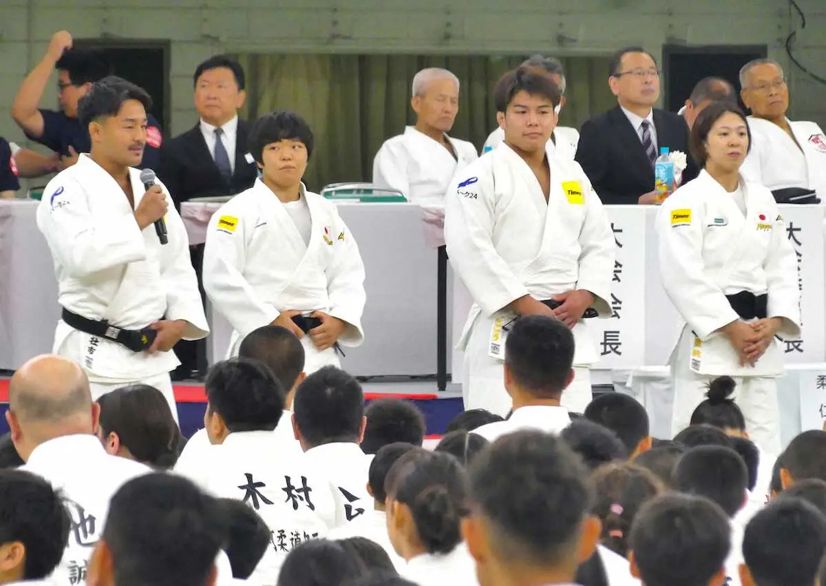 【画像・写真】【柔道】嘉重春樺「得意技を知ってもらう機会になった」世界を制した寝技を子供たちに実演指導