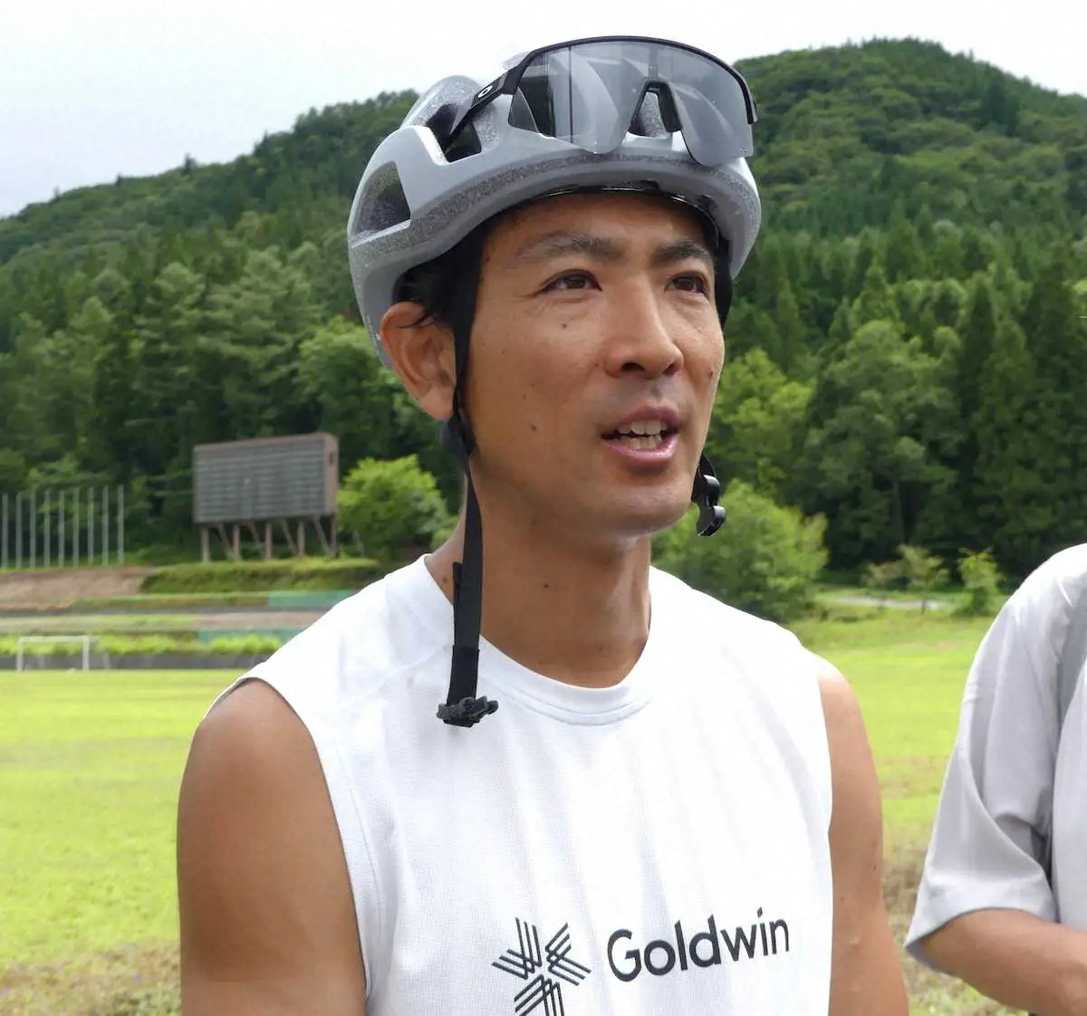 【画像・写真】練習公開後に取材に応じた渡部暁斗