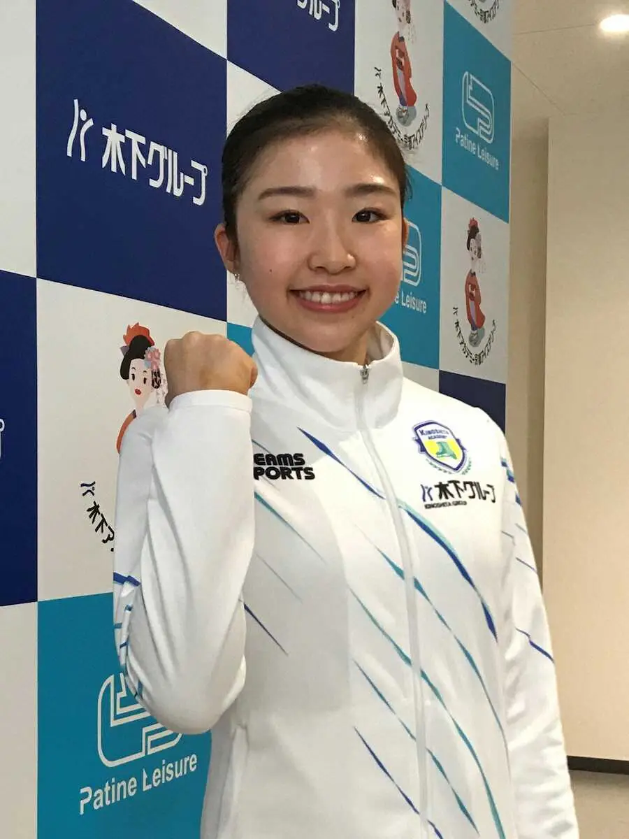 【画像・写真】取材後に撮影に応じる千葉