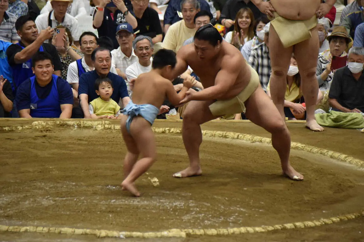 【画像・写真】福島県勢144年ぶりの大関誕生へ　福島市凱旋の若隆景が意気込む「期待に応えられるように精進」