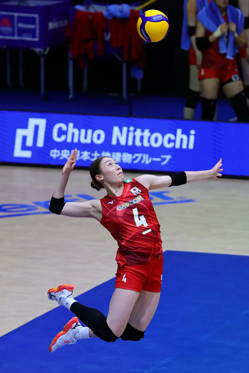 【画像・写真】【バレー】15年ぶりのメダル狙う日本　初戦カメルーン戦で第1セット先取、19歳秋本スタメン出場