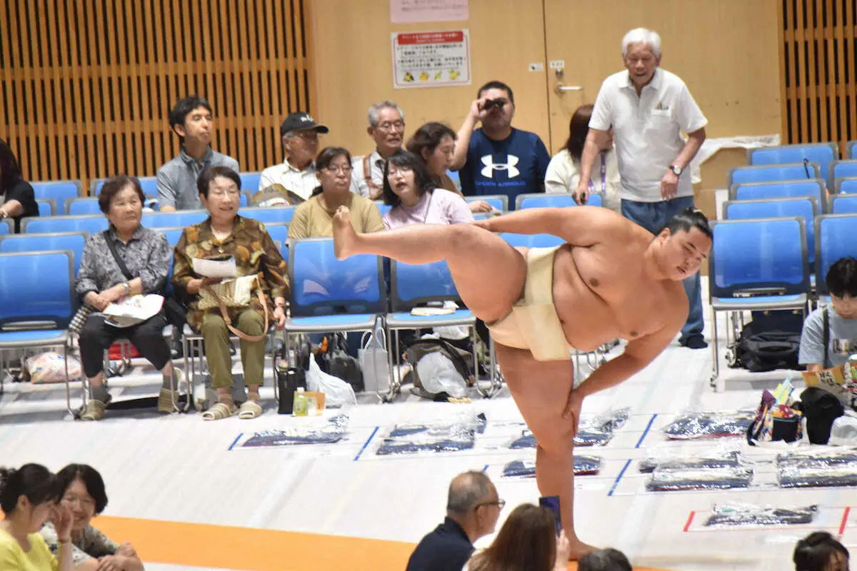 【画像・写真】名古屋場所で平幕優勝の琴勝峰が26回目の誕生日　26歳の誓いは「25歳よりも飛躍できる年にしたい」