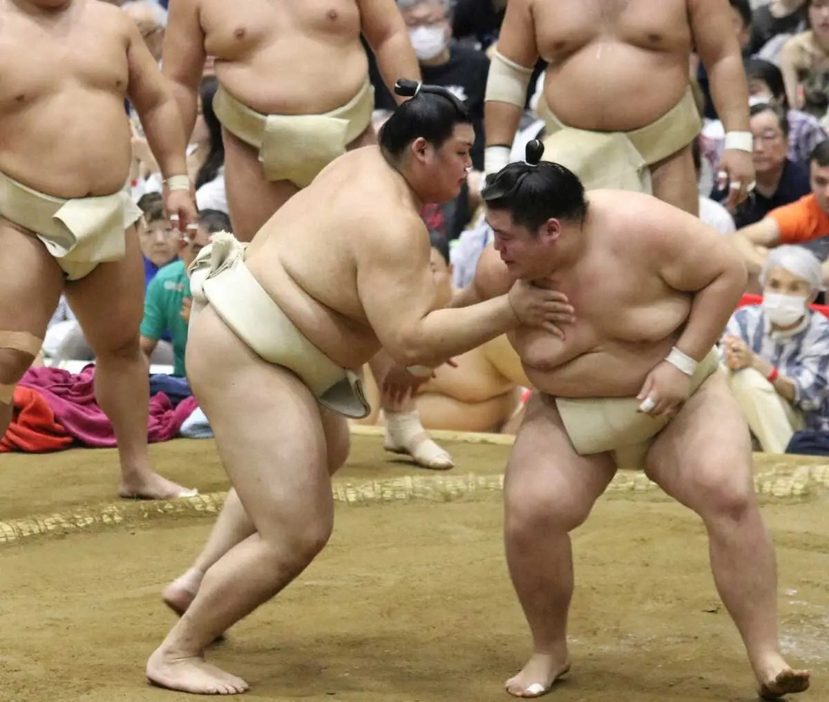 【画像・写真】横綱・大の里「たくさんの人が集まってくれた。熱気もあった」　初の牛久市巡業　王鵬と5番で4勝