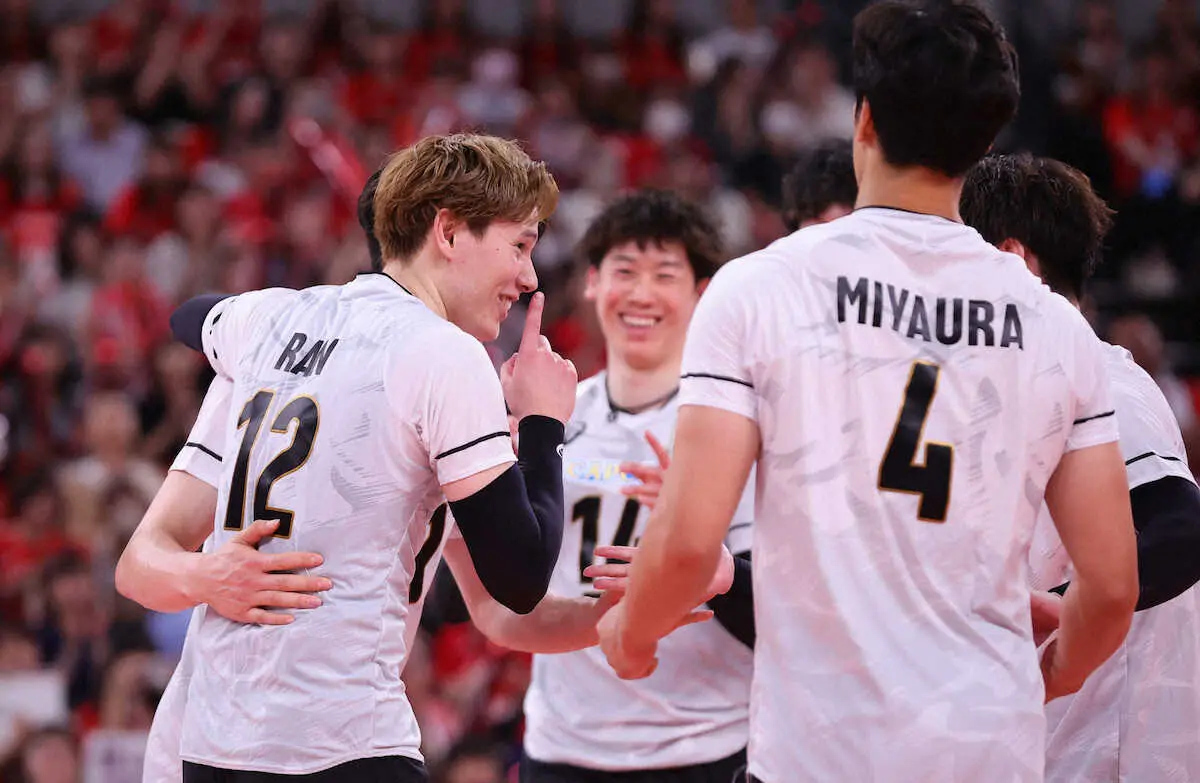 【画像・写真】【男子バレー】日本がブルガリアをストレートで下す　24歳誕生日の高橋藍が躍動　世界選手権壮行試合