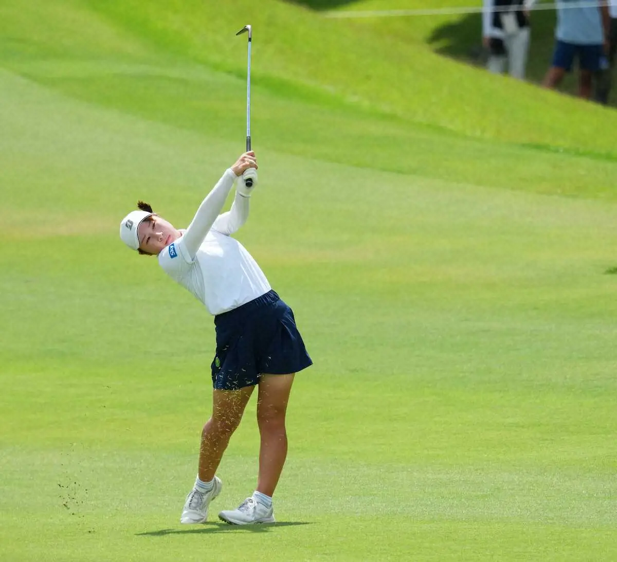 【画像・写真】【女子ゴルフ】ルーキー荒木優奈が初優勝！　36ホールの短期決戦制す　1打差に柏原明日架