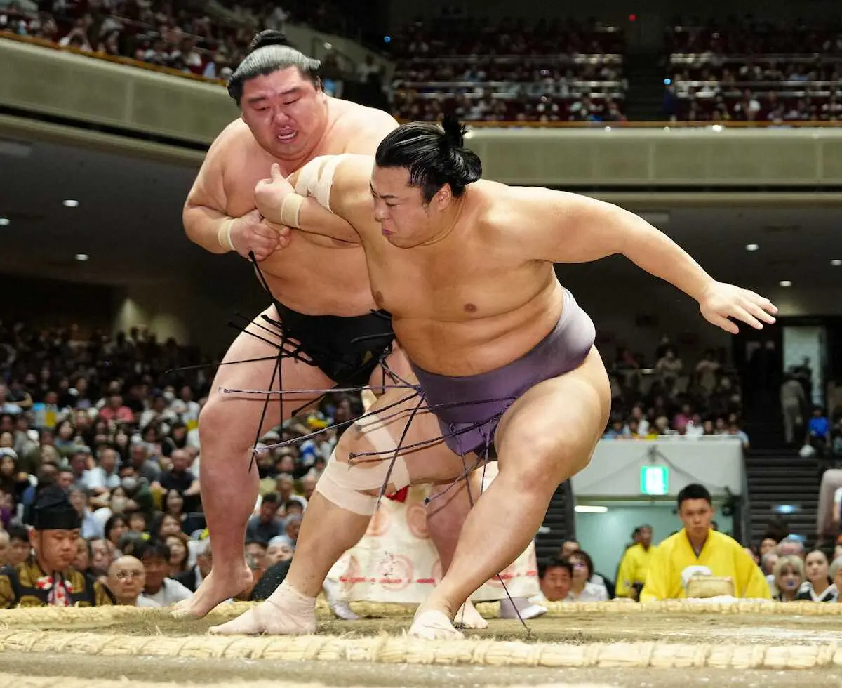 【画像・写真】【玉ノ井親方　視点】体に張りがあり、足も出ている33歳・正代　それぐらいから力出てくる力士もいる