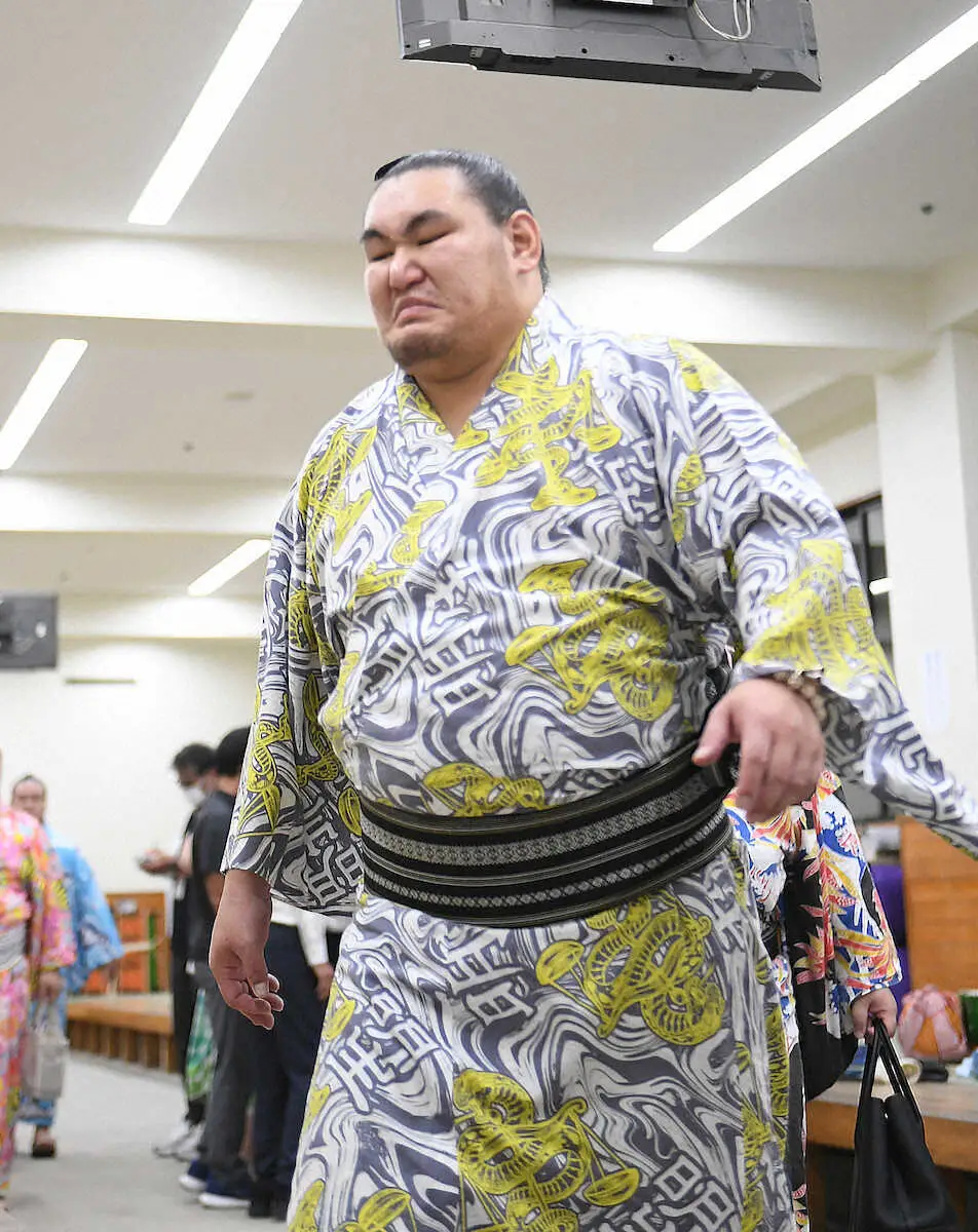 【画像・写真】豊昇龍　安青錦に今場所初黒星　先場所3連続金星配給の3人へのリベンジ完了ならず