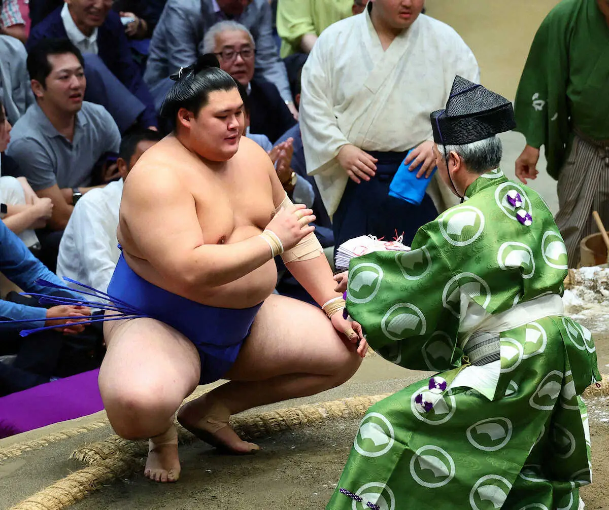 【画像・写真】大の里が首位の豊昇龍に並ぶ　「しっかり自分のやるべきことを3日間やるだけ」　8連勝で1敗死守