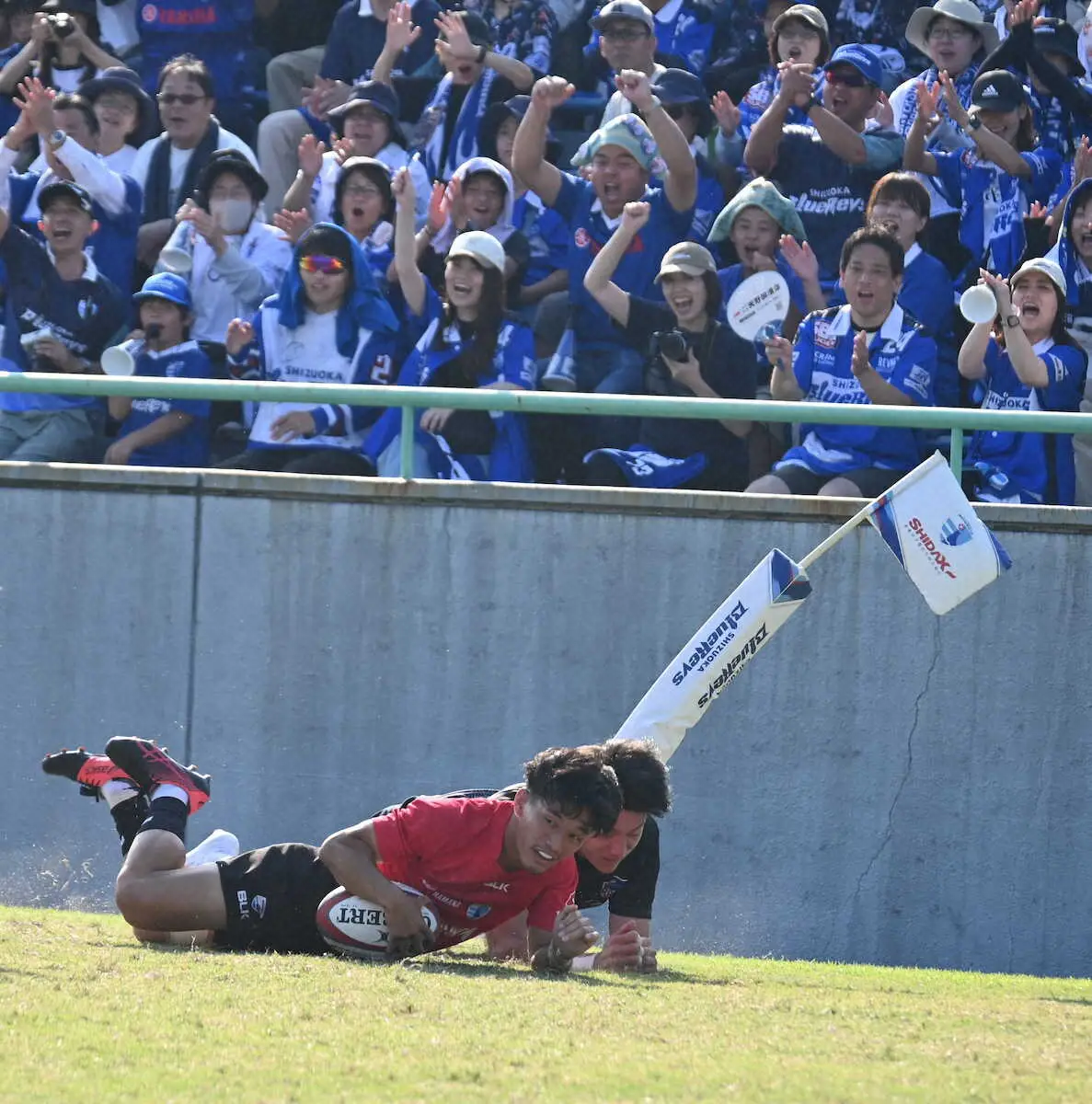 【画像・写真】ラグビーリーグワンライジング・新設大会で静岡のフレッシュパワーが躍動