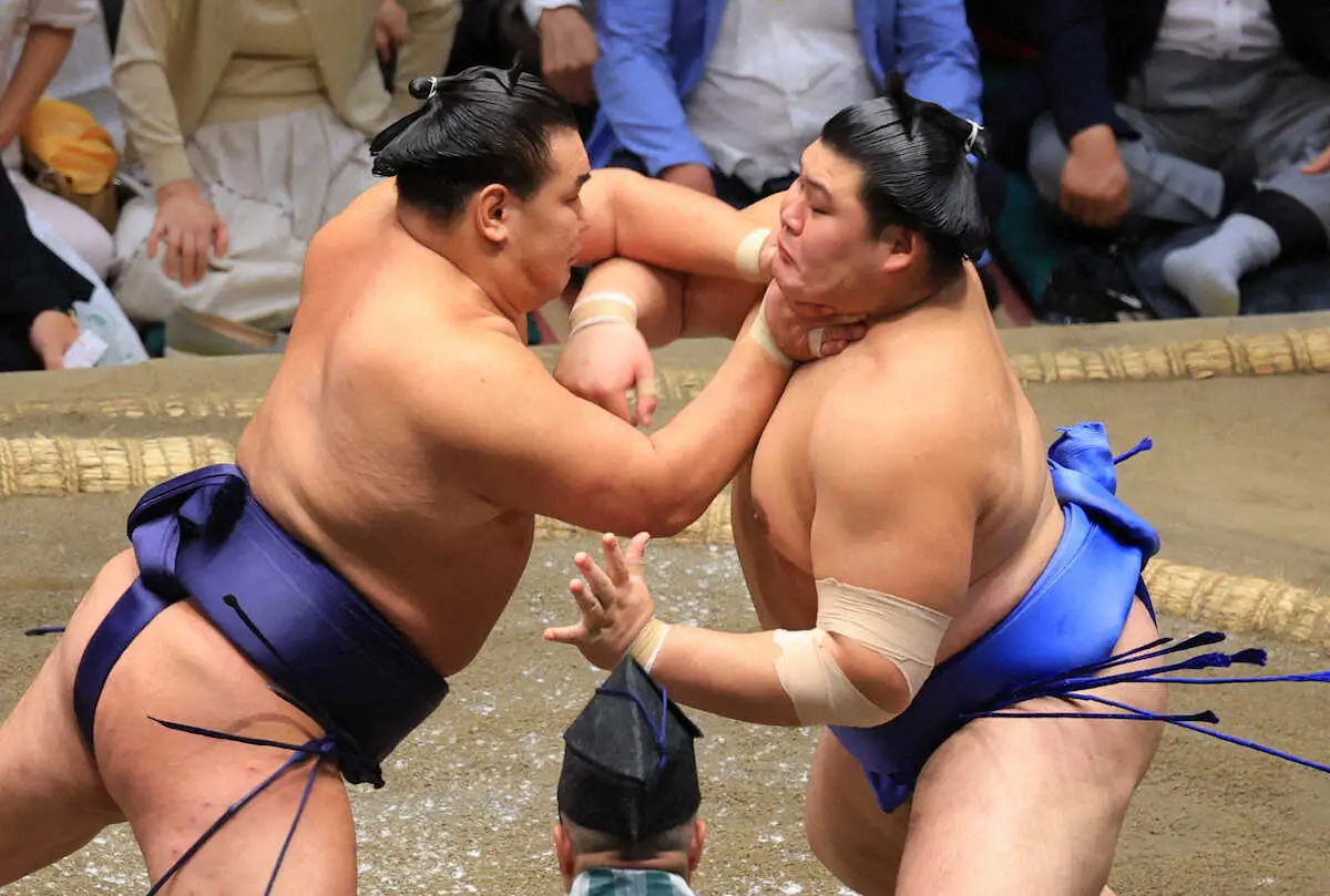 【画像・写真】大の里が横綱初V！豊昇龍に本割で黒星も…物言いついた決定戦でリベンジ「淡々とを意識して勝ち切れた」