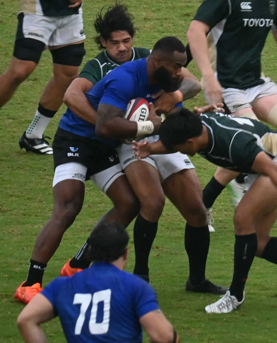 【画像・写真】ラグビーリーグワンライジングで静岡の新戦力CTBラドラドラがデビュー　抜群の存在感