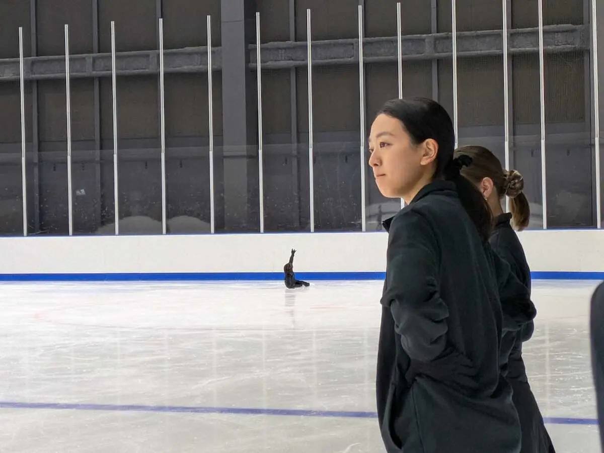 【画像・写真】浅田真央さん　コーチ業を「130％一生懸命頑張っていく」　身ぶり手ぶりで指導