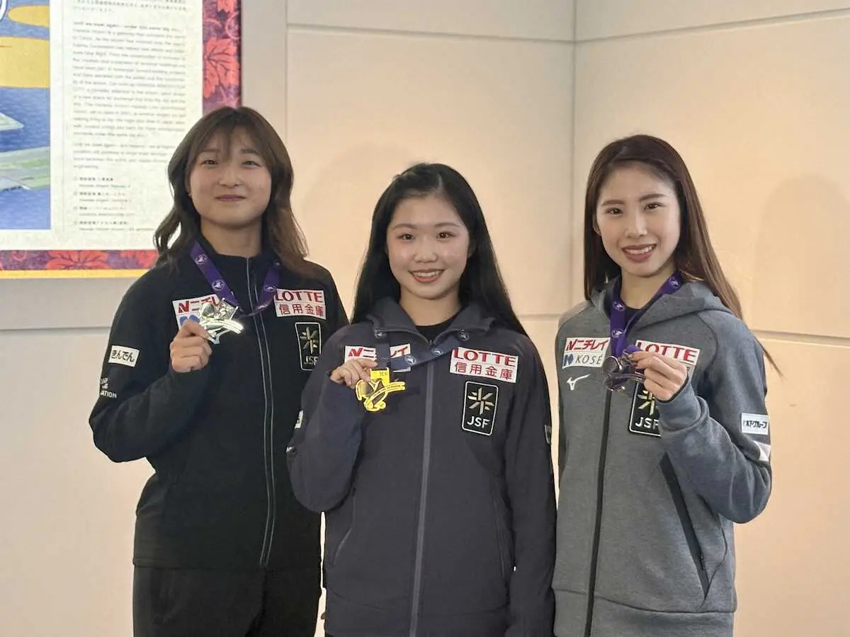 【画像・写真】【フィギュア】GP初出場Vの中井亜美が笑顔の凱旋「心の底から楽しめた」