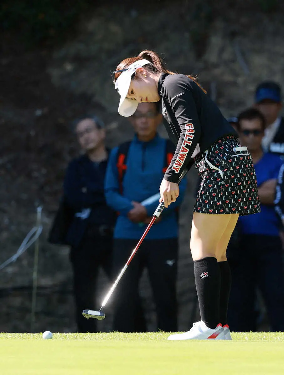 【画像・写真】【女子ゴルフ】西村優菜はボギーなしの66「久しぶりにビッグスコアを出せた」3年ぶり首位発進に満足感