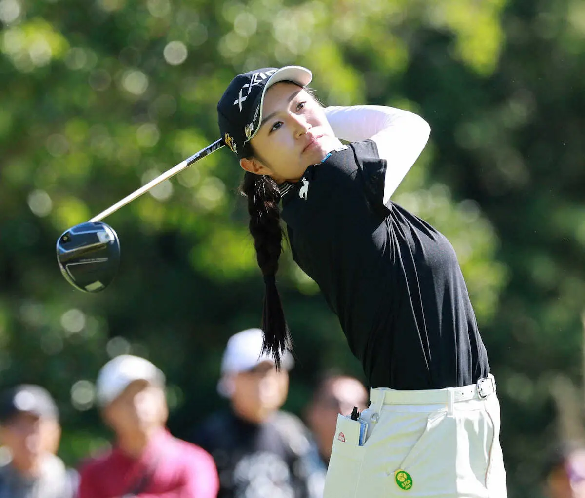 【画像・写真】＜マスターズGCレディス第1日＞3番、ティーショットを放つ中村心（撮影・井垣　忠夫）